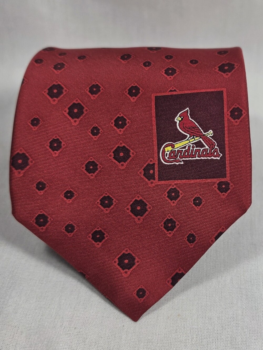 St. Louis Cardinals Red Team Logo Tie Mens MLB Baseball